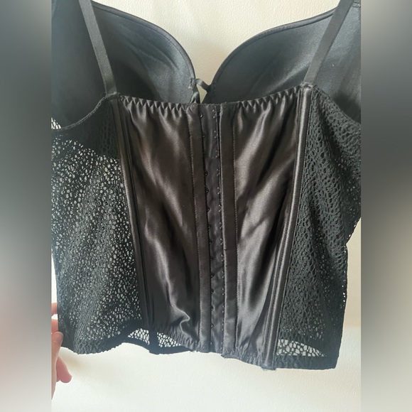 Lasenza Gothic Bustier - Picture 2 of 4